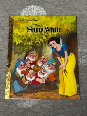 5 for $15! A Little Golden Book Walt Disney's Snow White and the Seven Dwarfs